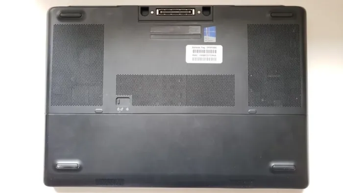 Мобільна робоча станція Dell Precision 7510 / 15.6" (3840x2160) IPS / Intel Core i7-6820HQ (4 (8) ядра по 2.7 - 3.6 GHz) / 32 GB DDR4 / 512 GB SSD + 500 GB HDD / AMD FirePro W5170M, 2 GB GDDR5, 128-bit / WebCam / Win 10 Pro б/в - зображення 11