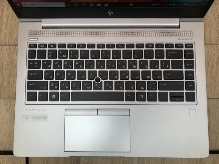 Ультрабук HP Elitebook 745 G5 / 14" (1920x1080) IPS / AMD Ryzen 7 Pro 2700U (4 (8) ядра по 2.2 - 3.8 GHz) / 8 GB DDR4 / 256 GB SSD M.2 / AMD Radeon Vega 10 Graphics / WebCam / Fingerprint / HDMI б/в - зображення 4