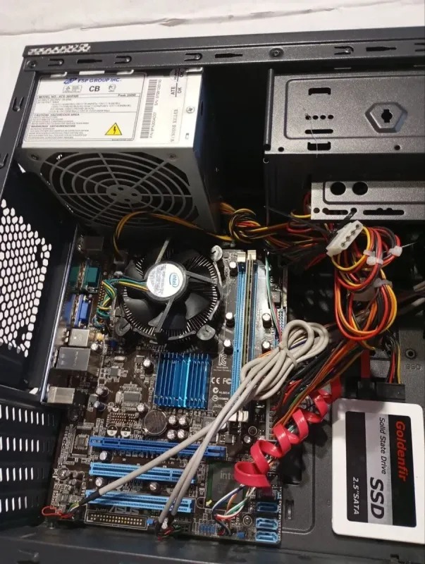 ПК DTS TD-106 Tower / Intel Core 2 Quad Q8200 (4 ядра по 2.33 GHz) / 8 GB DDR3 / 128 GB SSD / Intel GMA 4500 / 350W б/в - зображення 6