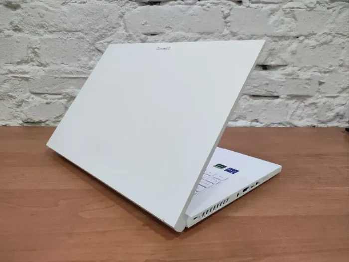 Ігровий ноутбук Acer ConceptD 3 CN316-73G-53DG / 16" (1920x1200) IPS / Intel Core i5-11400H (6 (12) ядер по 2.7 - 4.5 GHz) / 16 GB DDR4 / 480 GB SSD / nVidia GeForce RTX 3050 Ti, 4 GB GDDR6, 128-bit / WebCam б/в - зображення 5