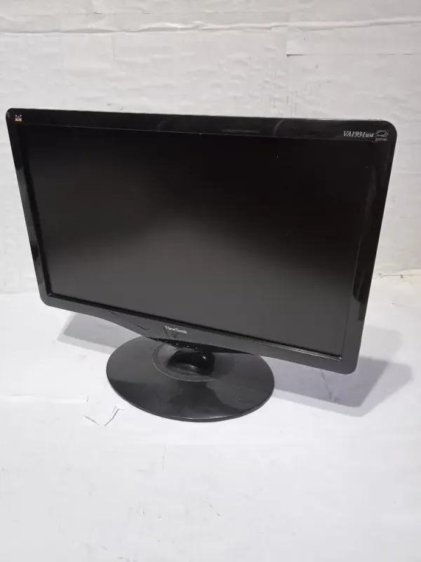 Комплект ПК: Fujitsu Esprimo E420 E85+ SFF / Intel Core i3-4160 (2 (4) ядра по 3.6 GHz) / 8 GB DDR3 / 500 GB HDD / Intel HD Graphics 4400 + Монітор ViewSonic VA1931wa / 19" (1366x768) TN / 1x VGA / VESA 100x100 б/в - зображення 4