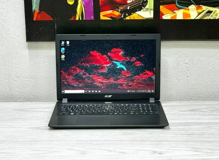 Ноутбук Б-клас Acer Aspire 3 A315-31 / 15.6" (1366x768) TN / Intel Celeron N3350 (2 ядра по 1.1 - 2.4 GHz) / 4 GB DDR3 / 128 GB SSD / Intel HD Graphics 500 / WebCam б/в - зображення 2