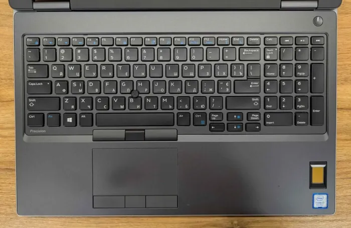 Мобільна робоча станція Dell Precision 7540 / 15,6" (1920x1080) IPS / Intel Core i7-9850H (6 (12) ядер по 2,6 - 4,6 ГГц) / 32 ГБ DDR4 / 512 ГБ SSD / nVidia Quadro RTX 3000, 6 ГБ GDDR6, 192-біт / TouchID / WebCam / Windows 10 б/в - зображення 3