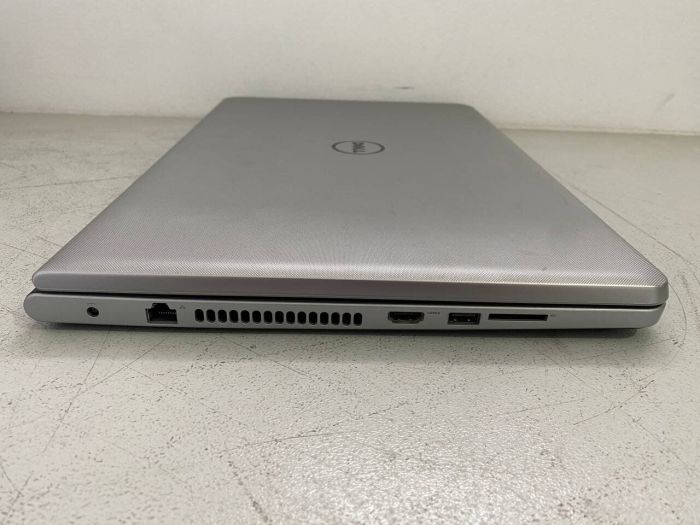 Ноутбук Б-клас Dell Inspiron 5759 / 17.3" (1920x1080) IPS Touch / Intel Core i7-6500U (2 (4) ядра по 2.5 - 3.1 GHz) / 16 GB DDR3 / 250 GB SSD / Intel HD Graphics 520 / WebCam / DVD-ROM б/в - зображення 4