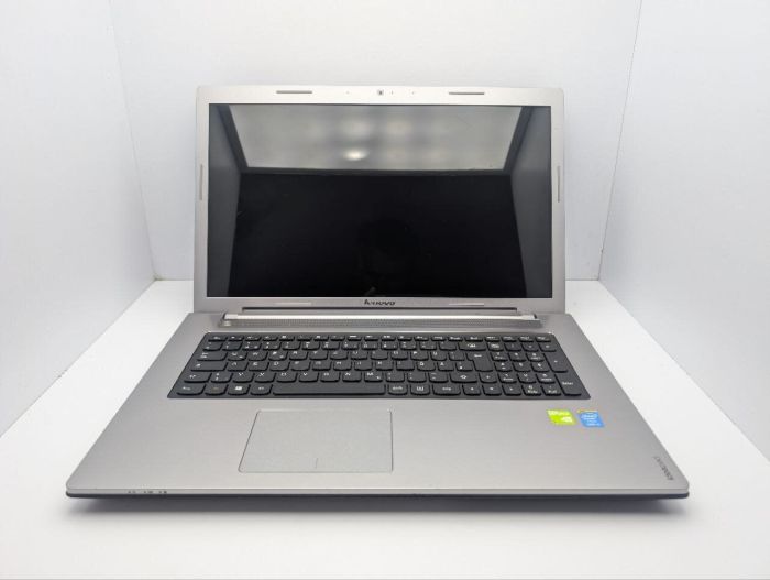 Ноутбук Б-клас Lenovo IdeaPad Z710 / 17.3" (1600x900) TN / Intel Core i5-4200M (2 (4) ядра по 2.5 - 3.1 GHz) / 8 GB DDR3 / 1000 GB HDD / nVidia GeForce GT 740M, 2 GB GDDR3, 64-bit / WebCam / DVD-ROMб/в - зображення 4