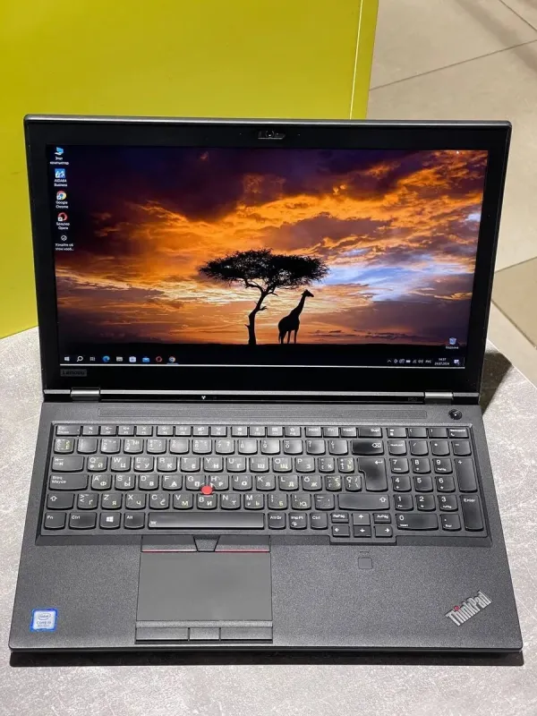 Мобільна робоча станція Lenovo ThinkPad P52 / 15.6" (1920x1080) IPS / Intel Core i7-8750H (6 (12) ядер по 2.2 - 4.1 GHz) / 16 GB DDR4 / 512 GB SSD / nVidia Quadro P2000, 4 GB GDDR5, 128-bit / WebCam б/в - зображення 2