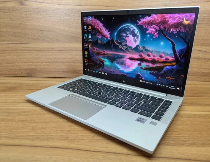 Ультрабук HP EliteBook 840 G7 / 14" (1920x1080) IPS / Intel Core i7-10610U (4 (8) ядра по 1.8 - 4.9 GHz) / 16 GB DDR4 / 512 GB SSD / Intel UHD Graphics / WebCam / TouchID / Windows 10 б/в - зображення 5