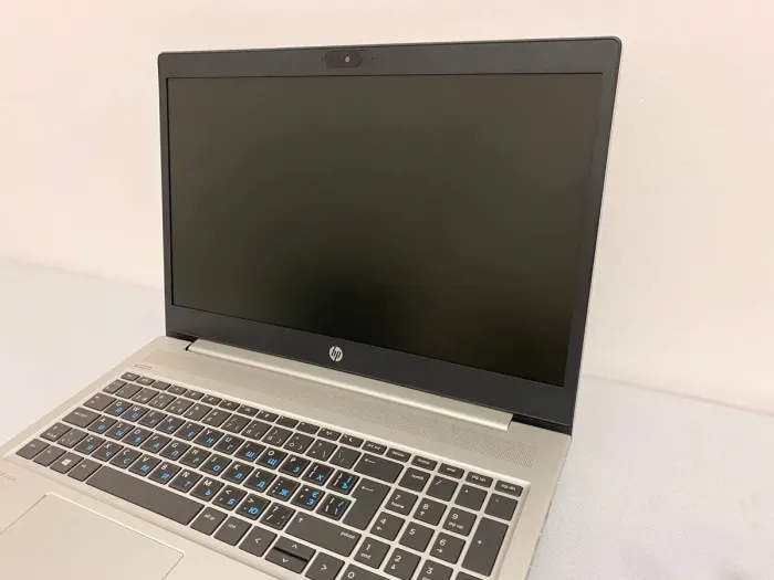 Ультрабук HP ProBook 455 G7 / 15.6" (1366x768) TN / AMD Ryzen 3 4300U (4 ядра по 2.7 - 3.7 GHz) / 8 GB DDR4 / 128 GB SSD / AMD Radeon Graphics / WebCam / HDMI б/в - зображення 4