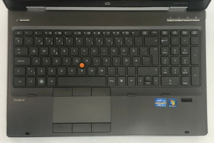 Мобільна робоча станція Б-класу HP EliteBook 8560w / 15.6" (1920x1080) IPS / Intel Core i7-2630QM (4 (8) ядра по 2.0 - 2.9 GHz) / 8 GB DDR3 / 500 GB HDD / nVidia Quadro 2000M, 2 GB DDR3, 128-bit / WebCam / DVD-ROM б/в - зображення 8