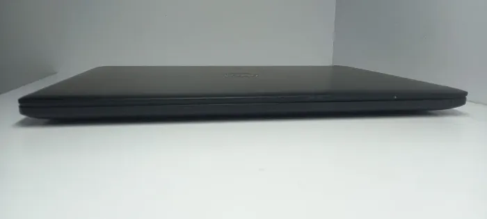 Ультрабук Б-клас Dell Latitude E7470 / 14" (1920x1080) IPS / Intel Core i5-6300U (2 (4) ядра по 2.4 - 3.0 GHz) / 8 GB DDR4 / 240 GB SSD / Intel HD Graphics 520 / WebCam б/в - зображення 7