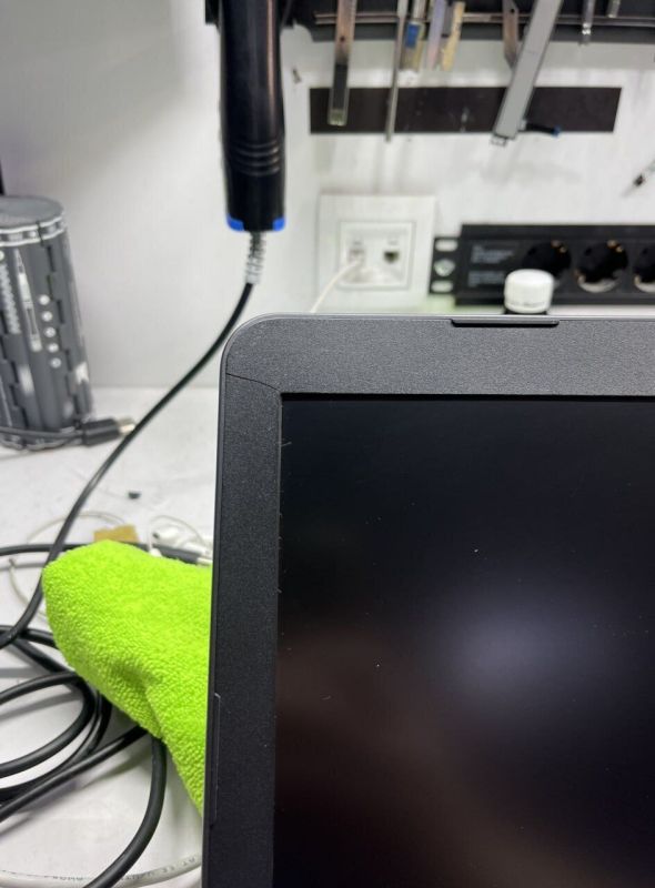 Ігровий ноутбук Б-клас HP Omen 15-ax257nr / 15.6" (1920x1080) IPS / Intel Core i7-7700HQ (4 (8) ядра по 2.8 - 3.8 GHz) / 16 GB DDR4 / 240 GB SSD / nVidia GeForce GTX 1050 Ti, 4 GB GDDR5, 128-bit / WebCam б/в - зображення 3