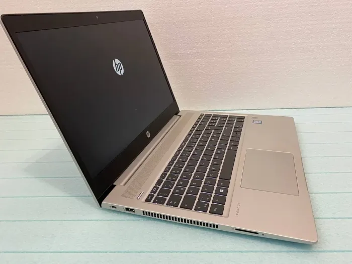 Ноутбук Б-клас HP ProBook 450 G6 / 15.6" (1920x1080) IPS / Intel Core i5-8265U (4 (8) ядра по 1.6 - 3.9 GHz) / 16 GB DDR4 / 240 GB SSD / nVidia GeForce MX130, 2 GB GDDR5, 64-bit / WebCam / HDMI б/в - зображення 5