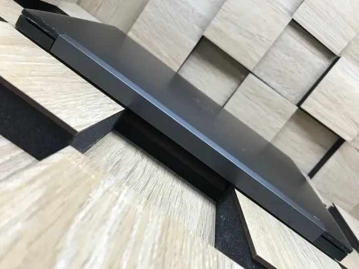 Ультрабук Б-клас Dell Latitude 7390 / 13.3" (1920x1080) IPS Touch / Intel Core i5-8350U (4 (8) ядра по 1.7 - 3.6 GHz) / 8 GB DDR4 / 240 GB SSD M.2 / Intel UHD Graphics 620 / WebCam / Windows 10 б/в - зображення 6