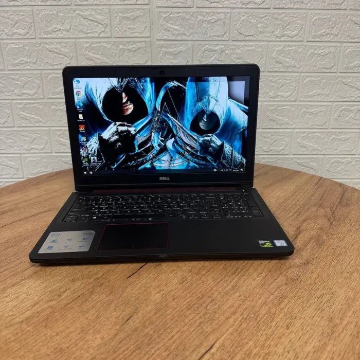 Ігровий ноутбук Б-клас Dell Inspiron 15 7559 / 15.6" (1920x1080) IPS / Intel Core i5-6300HQ (4 ядра по 2.3 - 3.2 GHz) / 16 GB DDR3 / 128 GB SSD + 1000 GB HDD / nVidia GeForce GTX 960M, 4 GB GDDR5, 128-bit / WebCam б/в - зображення 2