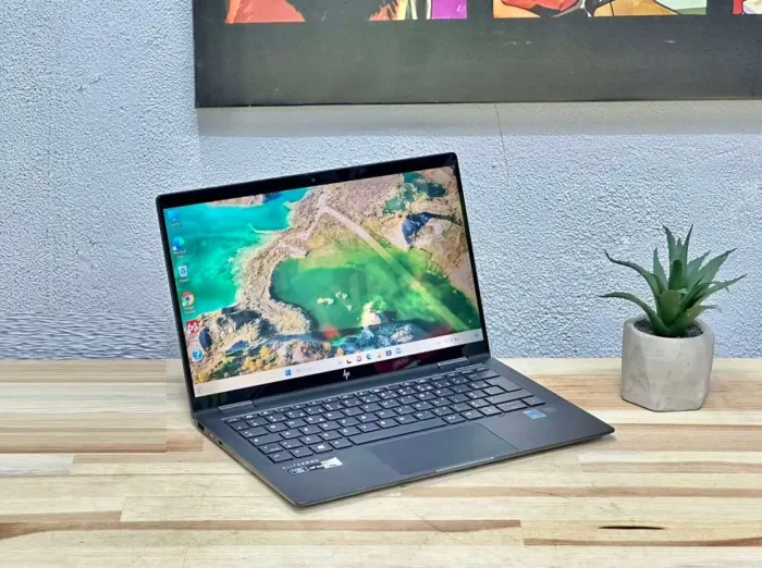 Ультрабук-трансформер HP Elite Dragonfly Max / 13.3" (1920x1080) IPS Touch / Intel Core i7-1165G7 (4 (8) ядра по 2.8 - 4.7 GHz) / 16 GB DDR4 / 512 GB SSD / Intel Iris Xe Graphics / WebCam / Win 11 Pro б/в - зображення 3