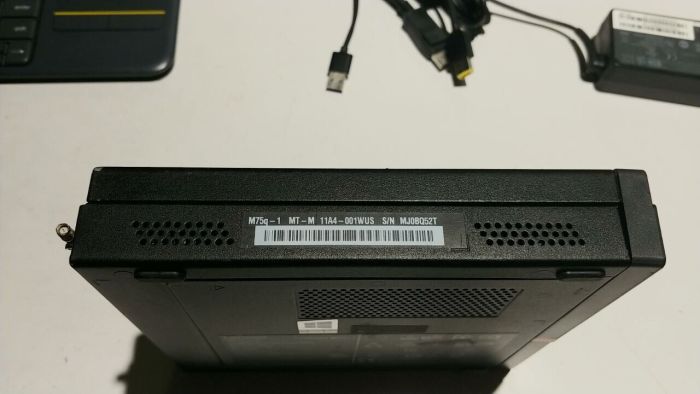 Неттоп Б-клас Lenovo Thinkcentre m75q-1 USFF / AMD Ryzen 5 3400GE (4 (8) ядер по 3.3 - 4.0 GHz) / 8 GB DDR4 / 256 GB SSD / AMD RX Vega 11 / USB 3.1 / Wi-Fi б/в - зображення 8