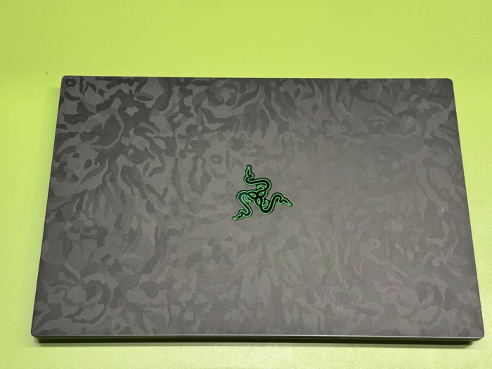 Ігровий ноутбук Razer Blade 15 / 15.6" (2560x1440) IPS / Intel Core i7-13800H (14 (20) ядер по 2.5 - 5.2 GHz) / 16 GB DDR5 / 1000 GB SSD / nVidia GeForce RTX 4070, 8 GB GDDR6, 128-bit / WebCam / HDMI б/в - зображення 6