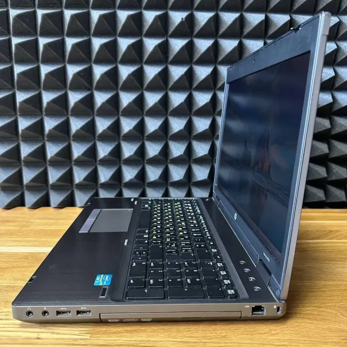 Ноутбук HP ProBook 6570b / 15.6" (1366x768) TN / Intel Core i3-2370M (2 (4) ядра по 2.4 GHz) / 8 GB DDR3 / 128 GB SSD / Intel HD Graphics 3000 / WebCam / DVD-ROM б/в - зображення 6