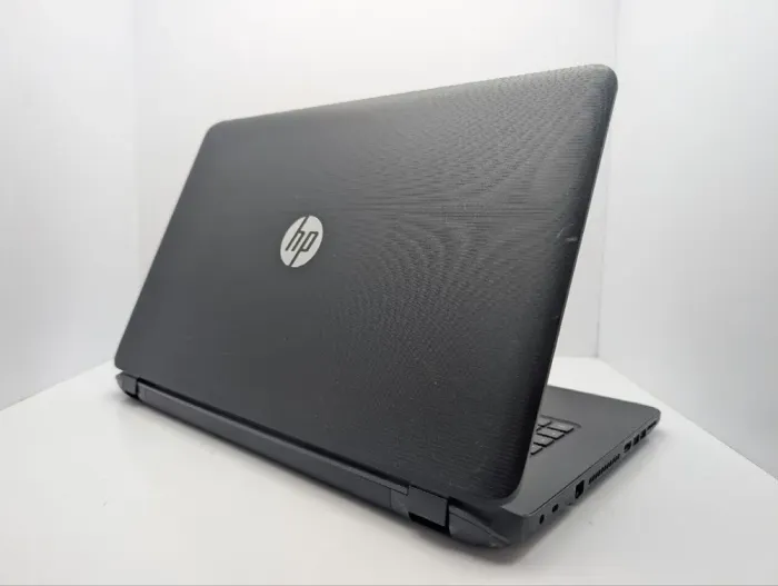 Ноутбук Б-клас HP 17-155nb / 17.3" (1600x900) TN / AMD A6-6310 (4 ядра по 2.4 GHz) / 8 GB DDR3 / 1000 GB HDD / AMD Radeon R4 Graphics / WebCam / DVD-ROM б/в - зображення 8