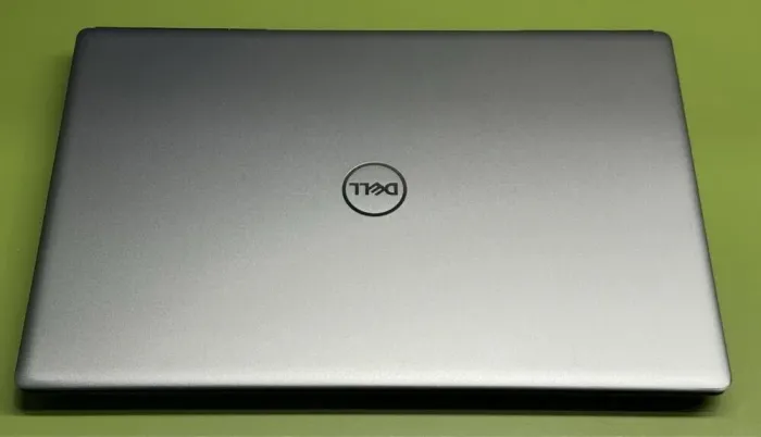 Мобільна робоча станція Dell Precision 7760 / 17.3" (1920x1080) IPS / Intel Xeon W-11855M (6 (12) ядер по 3.2 - 4.9 GHz) / 32 GB DDR4 / 1000 GB SSD / nVidia RTX A3000, 6 GB GDDR6, 192-bit / WebCam / Thunderbolt б/в - зображення 8