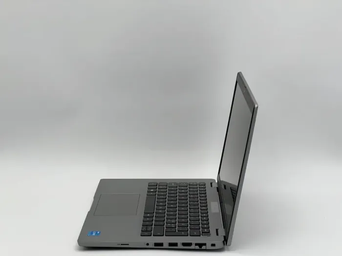 Ультрабук Dell Latitude 5420 / 14" (1920x1080) IPS / Intel Core i3-1125G4 (4 (8) ядра по 2.0 - 3.7 GHz) / 16 GB DDR4 / 512 GB SSD / Intel UHD Graphics / WebCam б/в - зображення 4