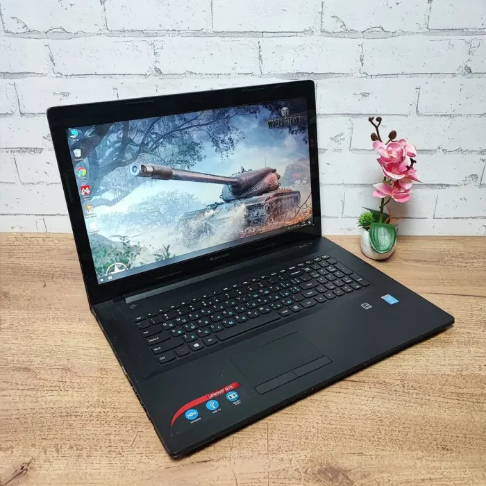 Ноутбук Lenovo G70-70 / 17.3" (1600x900) TN / Intel Core i3-4005U (2 (4) ядра по 1.7 GHz) / 8 GB DDR3 / 128 GB SSD / Intel HD Graphics / WebCam б/в - зображення 3