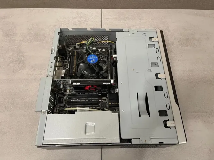 Комп'ютер Б-клас Digitec Trivium SFF / Intel Core i5-4460 (4 ядра по 3.2 - 3.4 GHz) / 16 GB DDR3 / 240 GB SSD / AMD Radeon HD 7500, 1 GB GDDR5, 128-bit / DVD-RW б/в - зображення 6