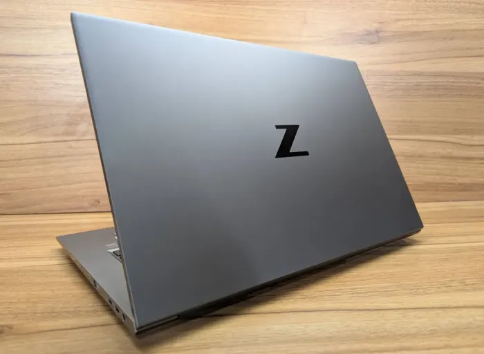 Мобільна робоча станція HP zBook Studio G7 / 15.6" (1920x1080) IPS / Intel Core i9-10885H (8 (16) ядер по 2.4 - 5.3 GHz) / 32 GB DDR4 / 512 GB SSD / nVidia Quadro RTX 3000, 6 GB GDDR6, 192-bit / WebCam / TouchID / Windows 10 б/в - зображення 7