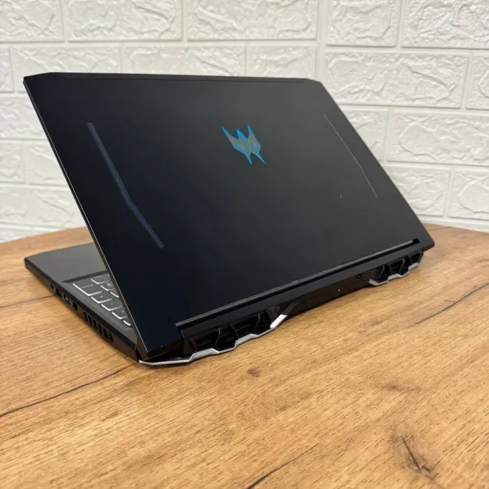 Ігровий ноутбук Б-клас Acer Predator Helios 300 PH315-54 / 15.6" (1920x1080) IPS / Intel Core i7-11800H (8 (16) ядер по 2.3 - 4.6 GHz) / 16 GB DDR4 / 512 GB SSD / nVidia GeForce RTX 3060, 6 GB GDDR6, 192-bit / WebCam б/в - зображення 6