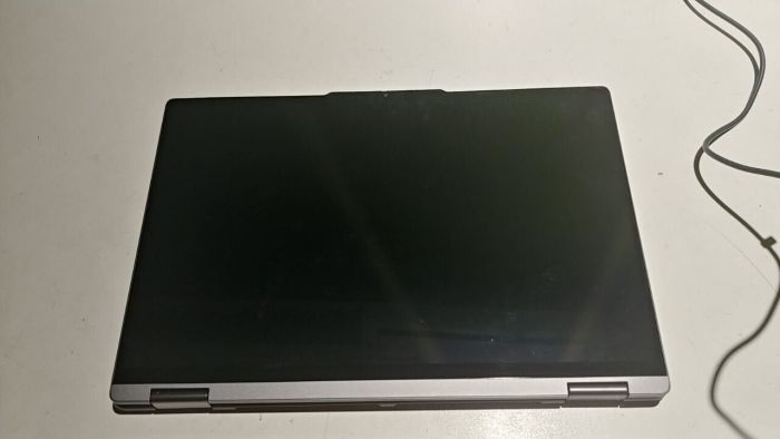 Ультрабук-трансформер Lenovo Yoga 7 16ARP8 / 16" (1920x1080) IPS Touch / AMD Ryzen 5 7535U (6 (12) ядер по 2.9 - 4.55 GHz) / 8 GB DDR5 / 512 GB SSD / AMD Radeon 660M / WebCam б/в - зображення 13