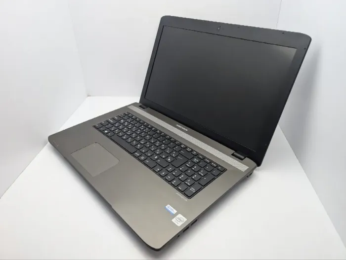 Ноутбук Medion Akoya E7225 / 17.3" (1600x900) TN / Intel Celeron N2840 (2 ядра по 2.16 - 2.58 GHz) / 8 GB DDR3 / 120 GB SSD / Intel HD Graphics / WebCam / DVD-ROM / АКБ не тримає б/в - зображення 7