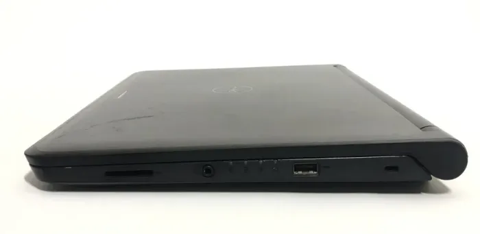 Ноутбук Б-клас Dell Latitude 3340 / 13.3" (1366x768) TN / Intel Core i3-4005U (2 (4) ядра по 1.7 GHz) / 4 GB DDR3 / 320 GB HDD / Intel HD Graphics 4400 / WebCam / Win 10 Home б/в - зображення 5