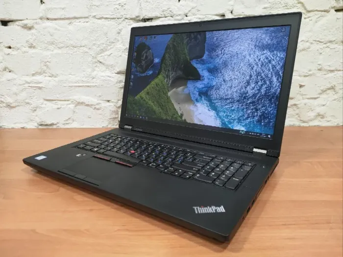 Мобільна робоча станція Lenovo ThinkPad P70 / 17.3" (1920x1080) IPS / Intel Core i7-6700HQ (4 (8) ядра по 2.6 - 3.5 GHz) / 32 GB DDR4 / 480 GB SSD / nVidia Quadro M4000M, 4 GB GDDR5, 256-bit / WebCam б/в - зображення 4