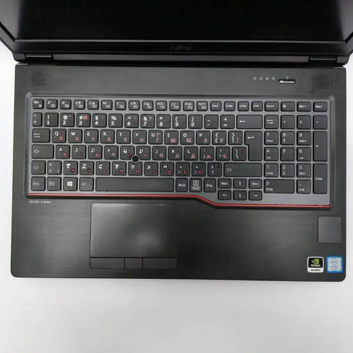 Мобільна робоча станція Б-клас Fujitsu Celsius H780 / 15.6" (1920x1080) IPS / Intel Core i7-8750H (6 (12) ядер по 2.2 - 4.1 GHz) / 32 GB DDR4 / 512 GB SSD / Quadro P600, 4 GB GDDR5, 128-bit / WebCam б/в - зображення 3
