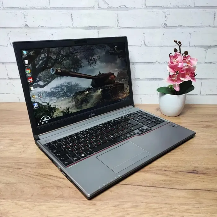 Ноутбук Fujitsu LifeBook E754 / 15.6" (1920x1080) TN / Intel Core i5-4200M (2 (4) ядра по 2.5 - 3.1 GHz) / 8 GB DDR3 / 128 GB SSD / Intel HD Graphics 4600 / Webcam б/в - зображення 5
