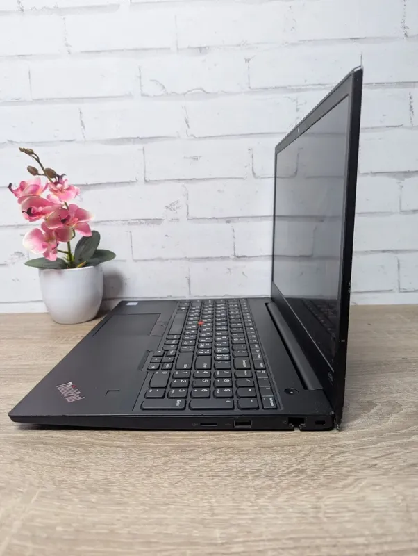 Ноутбук Б-клас Lenovo ThinkPad E580 / 15.6" (1920x1080) TN / Intel Core i5-8250U (4 (8) ядра по 2.5 - 3.1 GHz) / 16 GB DDR4 / 256 GB SSD + 1000 GB HDD / Intel UHD Graphics 620 / WebCam б/в - зображення 7