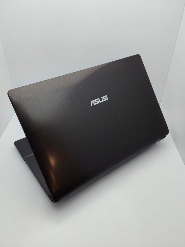 Ноутбук Asus K73 / 17.3" (1600x900) TN / AMD A6-3420M (4 ядра по 1.5 - 2.4 GHz) / 6 GB DDR3 / 120 GB SSD / AMD Radeon HD 7670M, 1 GB GDDR3, 128-bit / WebCam б/в - зображення 8