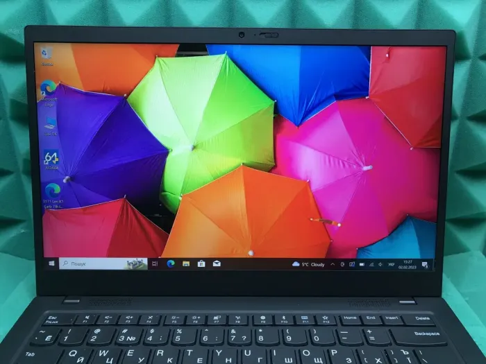 Ультрабук Б-клас Lenovo ThinkPad X1 Carbon (7th Gen) / 14" IPS Touch / Core i5-8365U (4(8) ядра по 1.6-4.1GHz) / 16GB DDR3 / 256GB SSD M.2 / UHD Graphics 620 / WebCam / Fingerprint / б/в - зображення 3