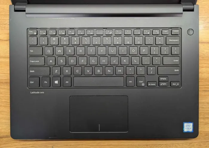 Ноутбук Dell Latitude 3470 / 14" (1366x768) TN / Intel Core i5-6200U (2 (4) ядра по 2.3 - 2.8 GHz) / 8 GB DDR3 / 240 GB SSD / Intel HD Graphics 520 / VGA / WebCam / Windows 10 б/в - зображення 13