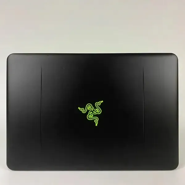 Ігровий ноутбук Б-клас Razer Blade RZ09-0195 / 14" (1920x1080) IPS / Intel Core i7-6700HQ (4 (8) ядра по 2.6 - 3.5 GHz) / 16 GB DDR4 / 512 GB SSD / nVidia GeForce GTX 1060, 6 GB GDDR5, 192-bit / WebCam / HDMI б/в - зображення 9