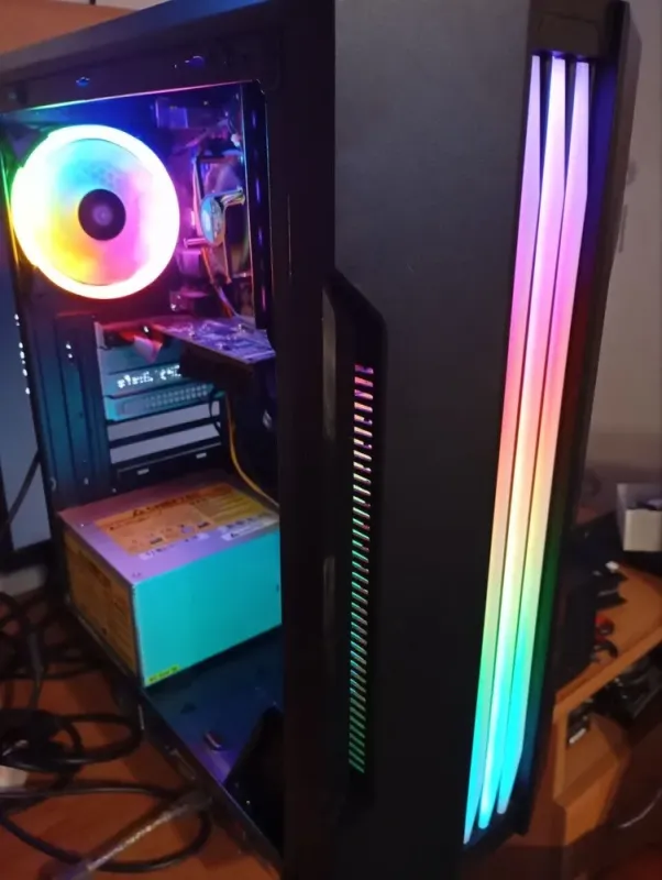 ПК Б-клас Visper Tower / Intel Core i5-3570 (4 ядра по 3.4 - 3.8 GHz) / 8 GB DDR3 / 256 GB SSD + 500 GB HDD / nVidia GeForce GT 210, 512 MB DDR3, 64-bit / 500W + Гарнитура TWS Bluetooth Bakey G11 б/в - зображення 5