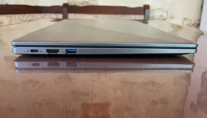 Ультрабук Б-клас Acer Chromebook Plus 515 / 15.6" (1920x1080) FullHD IPS Touch / Intel Core i5-1335U (10 (12) ядра по 1.3 - 4.6 GHz) / 8 GB DDR5 / 256 GB SSD / Intel Iris Xe / WebCam / Google OS б/в - зображення 6