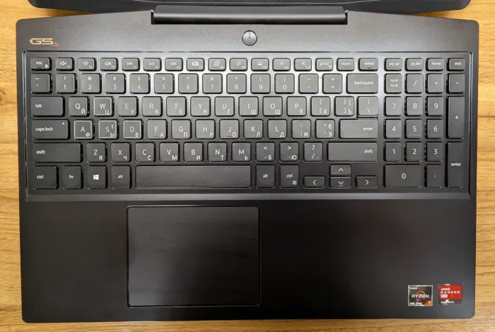 Ігровий ноутбук Dell G5 5505 / 15.6" (1920x1080) IPS / AMD Ryzen 7 4800H (8 (16) ядер по 2.9 - 4.2 GHz) / 16 GB DDR4 / 512 GB SSD / AMD Radeon RX 5600M, 6 GB GDDR6, 192-bit / WebCam / Windows 10 б/в - зображення 3