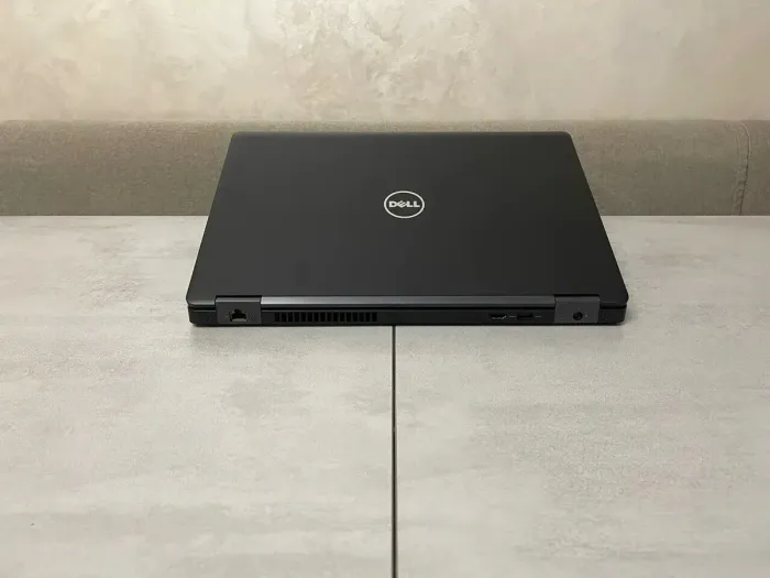 Ноутбук Dell Precision 3520 / 15.6" IPS Touch / Intel Core i5-7440HQ (4 ядра по 2.8-3.8GHz) / 16GB DDR4 / 256GB SSD M.2 / Intel HD Graphics 630 / WebCam / HDMI б/в - зображення 6