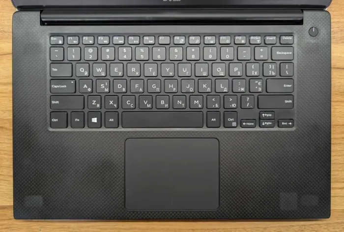 Мобільна робоча станція Dell Precision 5520 / 15.6" (1920x1080) IPS / Intel Core i7-6820HQ (4 (8) ядра по 2.7 - 3.6 GHz) / 16 GB DDR4 / 512 GB SSD / nVidia Quadro M1200, 4 GB GDDR5, 256-bit / HDMI / Windows 10б/в - зображення 3