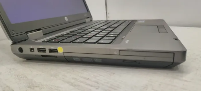 Ноутбук Б-клас HP ProBook 6470b / 14" (1366x768) TN / Intel Core i5-3210M (2 (4) ядра по 2.5 - 3.1 GHz) / 4 GB DDR3 / 120 GB SSD / Intel HD Graphics 4000 / WebCam б/в - зображення 5