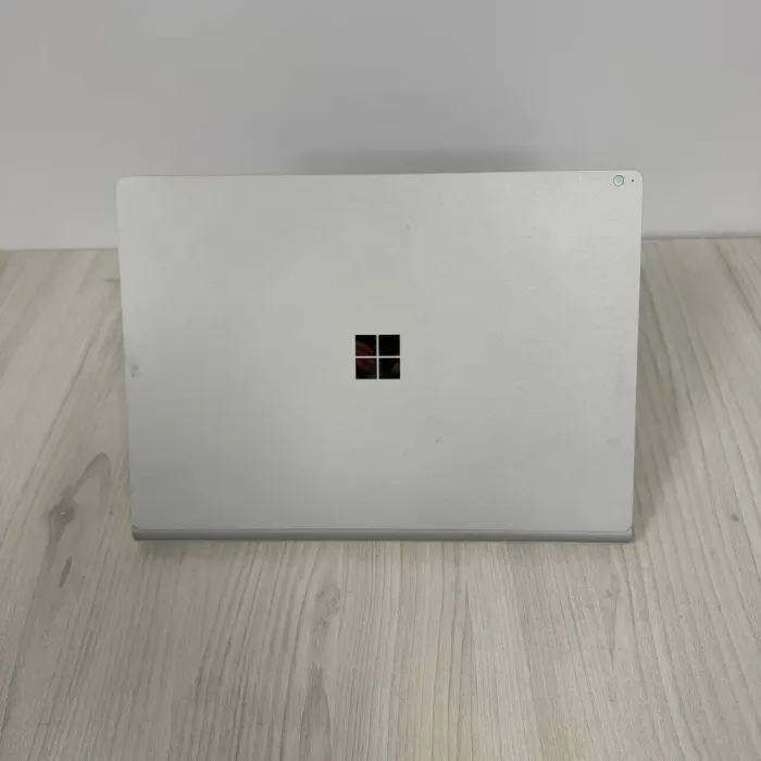 Ігровий ультрабук-трансформер Б-клас Microsoft Surface Book 3 / 15.0" (3240x2160) IPS Touch / Intel Core i7-1065G7 (4 (8) ядра по 1.3 - 3.9 GHz) / 32 GB DDR4 / 1000 GB SSD NVMe / nVidia GeForce GTX 1660 Ti Max-Q, 6 GB GDDR6, 192-bit / WebCam б/в - зображення 3