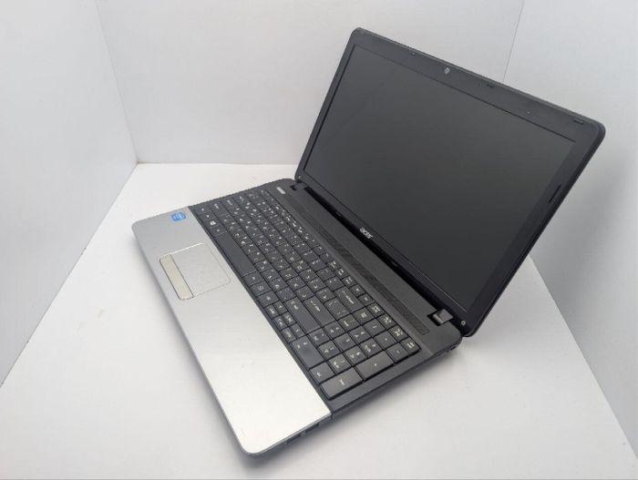 Ноутбук Acer Aspire E1-531 / 15.6" (1366x768) TN / Intel Celeron 1005M (2 ядра по 1.9 GHz) / 8 GB DDR3 / 320 GB HDD / Intel HD Graphics / WebCam / DVD-ROM б/в - изображение 7