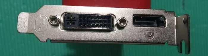 Дискретна відеокарта AMD Radeon R5 340X, 2 GB DDR3, 64-bit / 1x DVI, 1x DisplayPort / Для корпусів форм-фактора Tower б/в - зображення 7