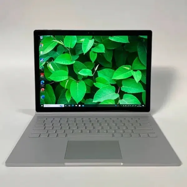 Ноутбук-трансформер Microsoft Surface Book / 13.5 (3000x2000) IPS Touch / Intel Core i5-6300U (2 (4) ядра по 2.4 - 3.0 GHz) / 8 GB DDR3 / 512 GB SSD / Intel HD Graphics 520 / WebCam б/в - зображення 2